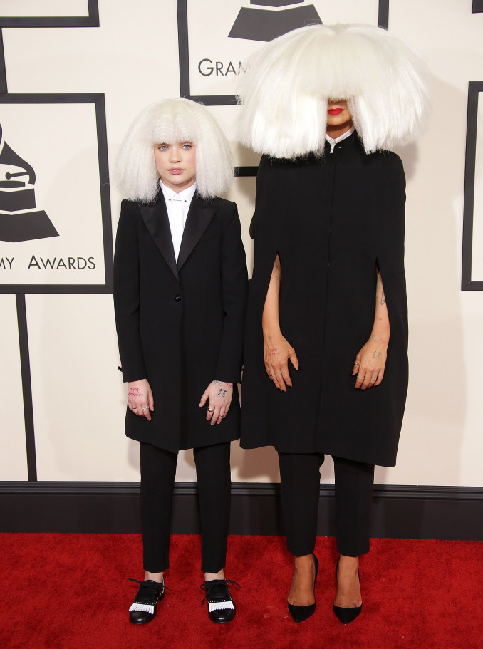 Maddie Ziegler, Sia