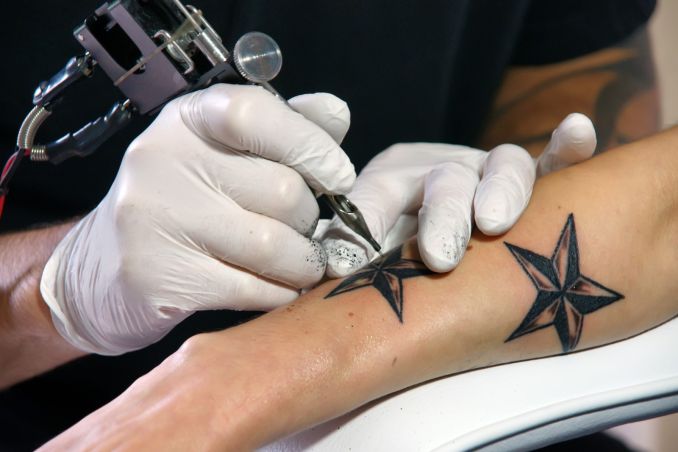 Tatuiruočių meistras: Žvaigždutės – viena trokštamiausių tatuiruočių